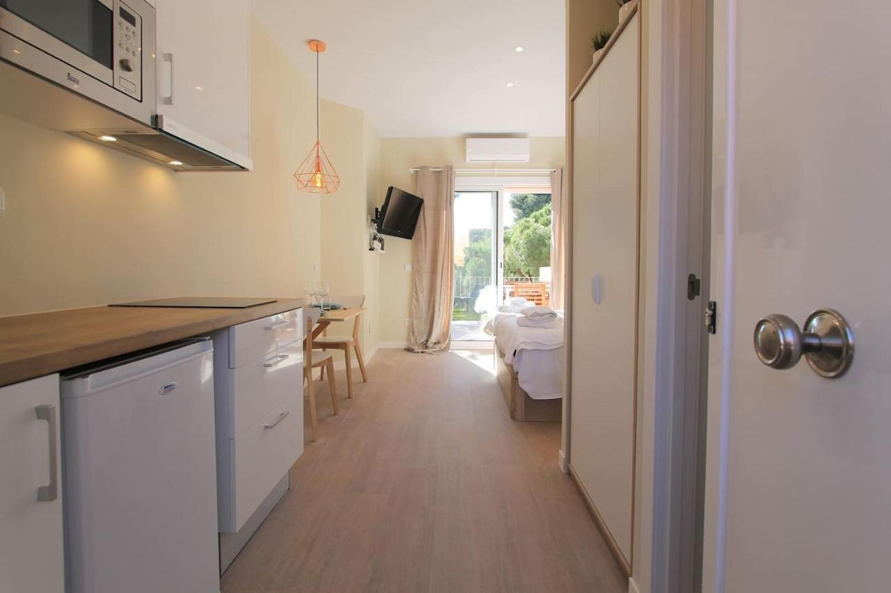 Petit Bijou - Beach Apartment III カステルデフェルス エクステリア 写真